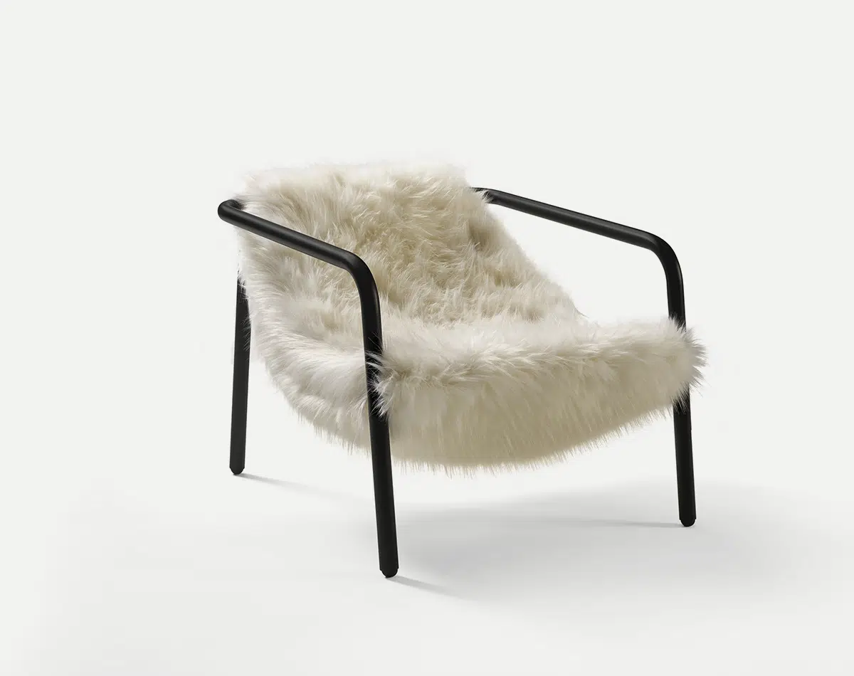 white fur lounge chair