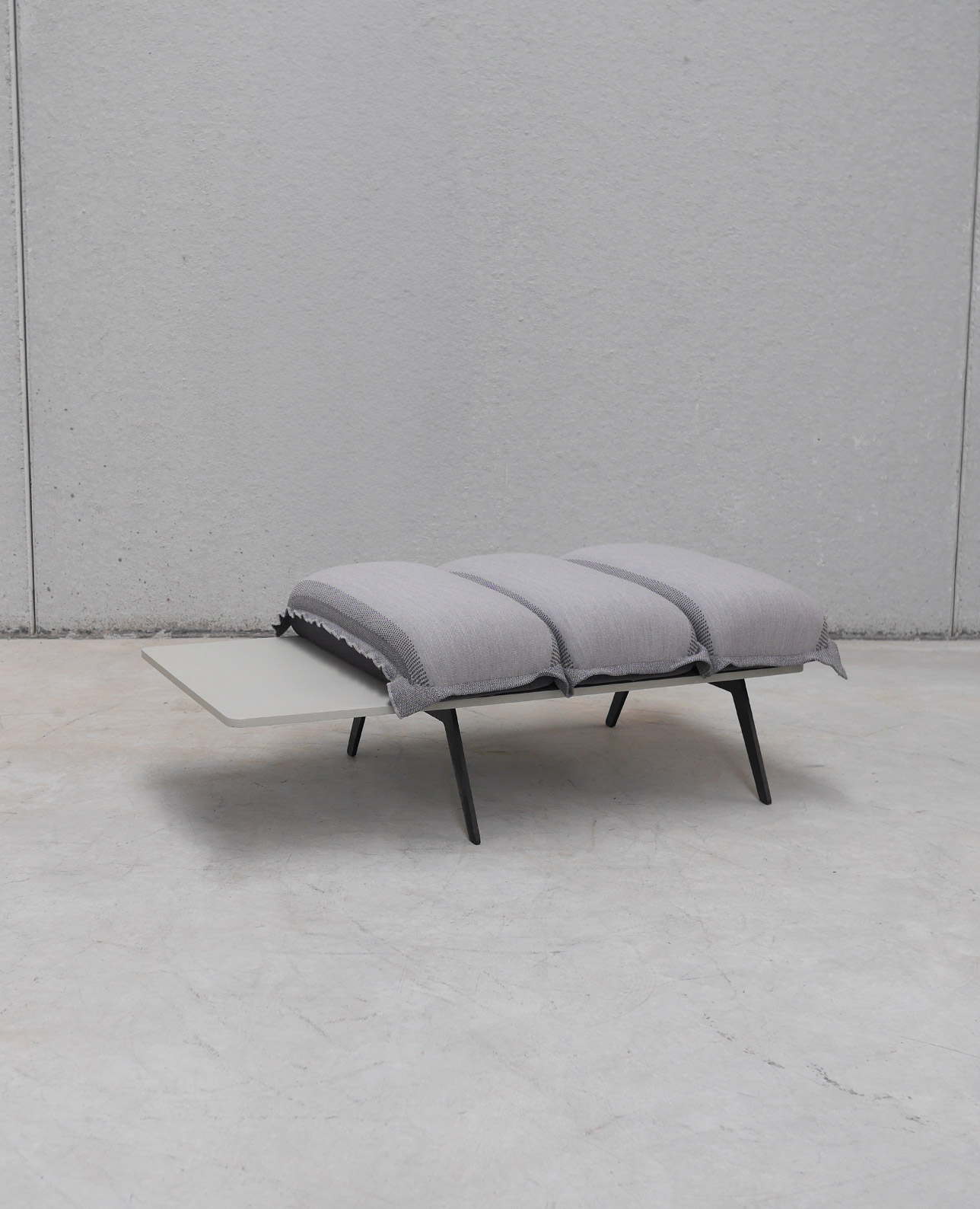 460095173320_01